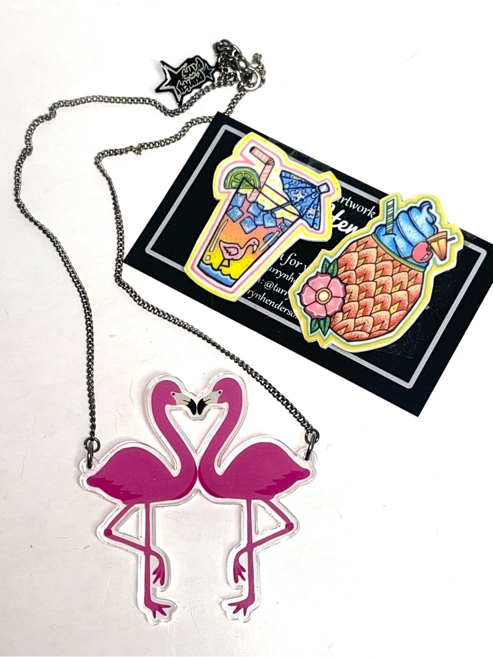 🦩 Flamingo Tiki Jewelry Pineapple Necklace and Brooches Set